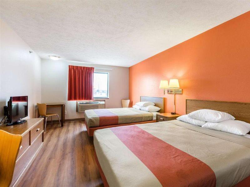 Motel 6 Percival Ia Kültér fotó