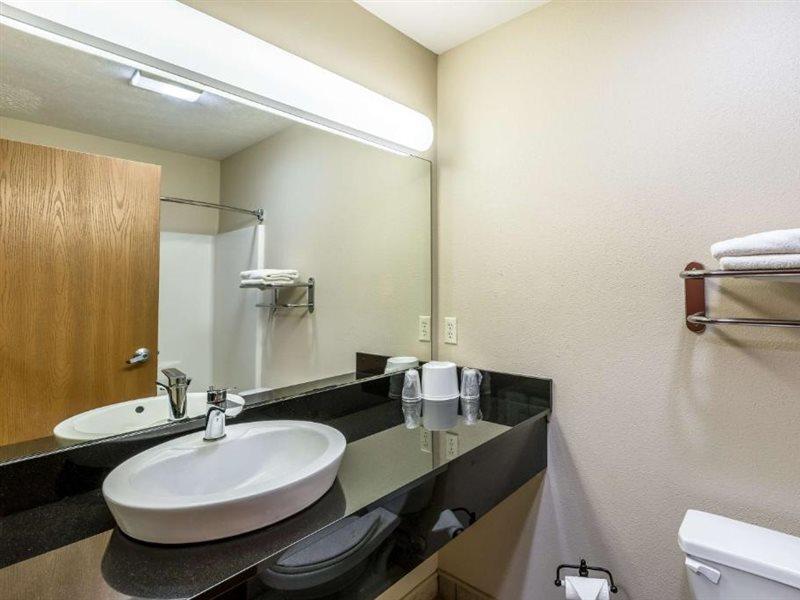 Motel 6 Percival Ia Kültér fotó