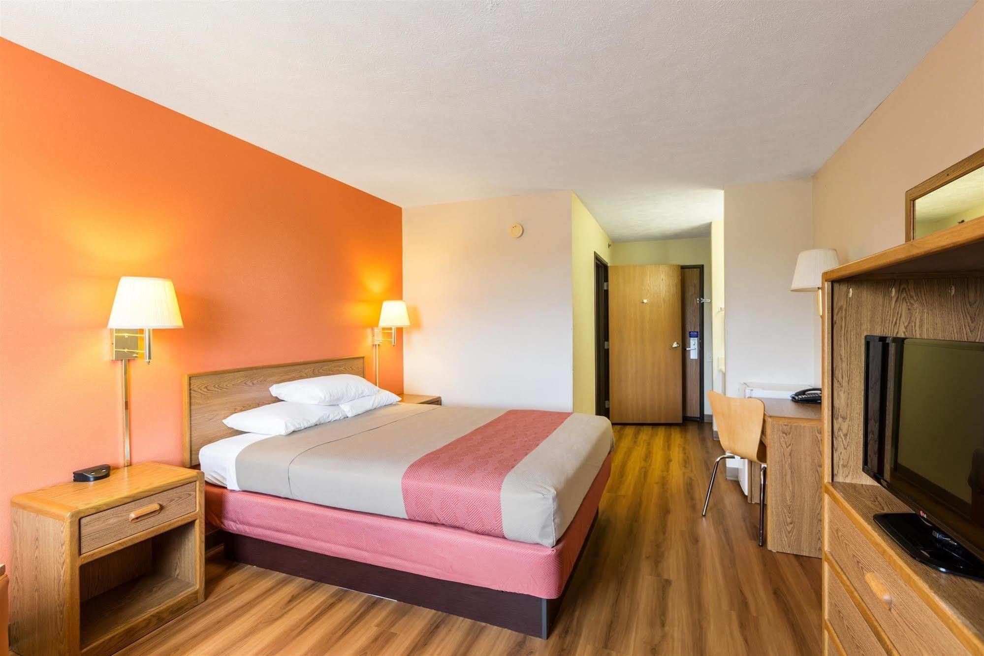 Motel 6 Percival Ia Kültér fotó